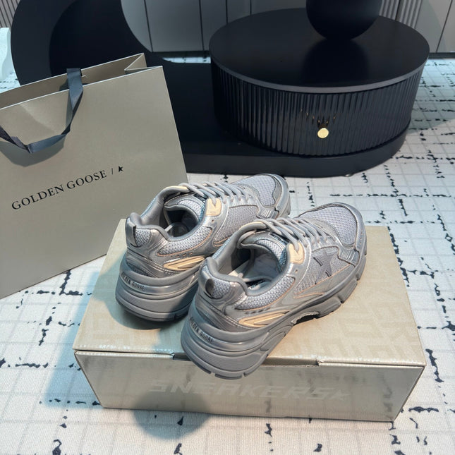 LIGHTSTAR WITH GREY CALFSKIN AND MESH UPPER AND GREY STAR