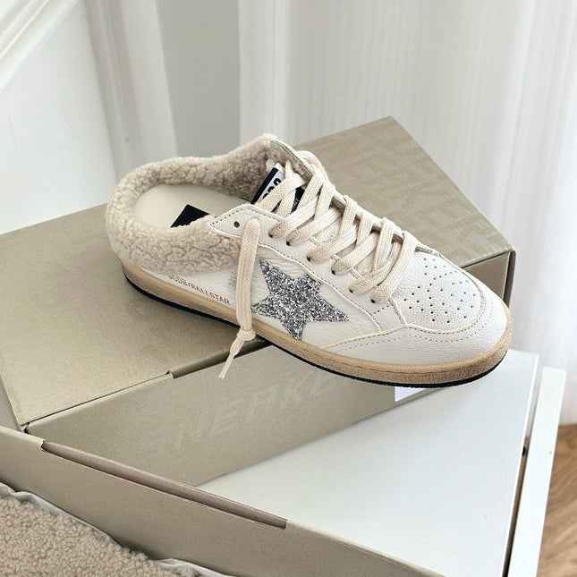 SUPER-STAR SABOTS IN WHITE CALFSKIN SHEARING LINING AND GLITTER WHITE STAR