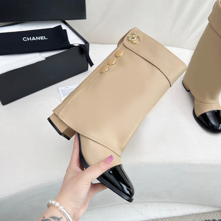 CC SHORT BOOTS 55 MM IN BEIGE CREAM LAMBSKIN WITH GOLD HARDWARE