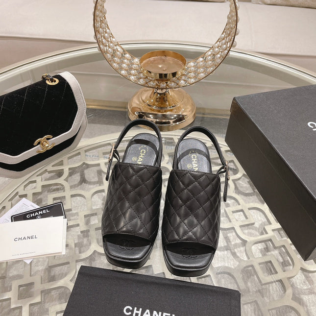 Double C  Chunky Heel Peep-Toe Open Sandals Black Lambskin