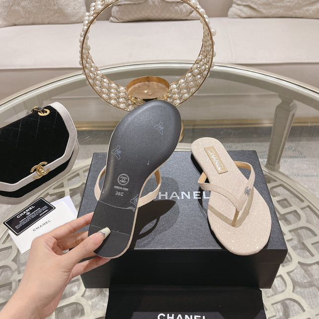 Double CC Rhinestone Flip  Flop Thongs White Sheepskin