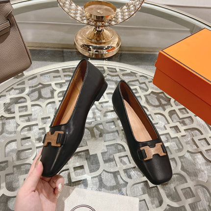 H - BUCKLE BALLET BLACK CALFSKIN