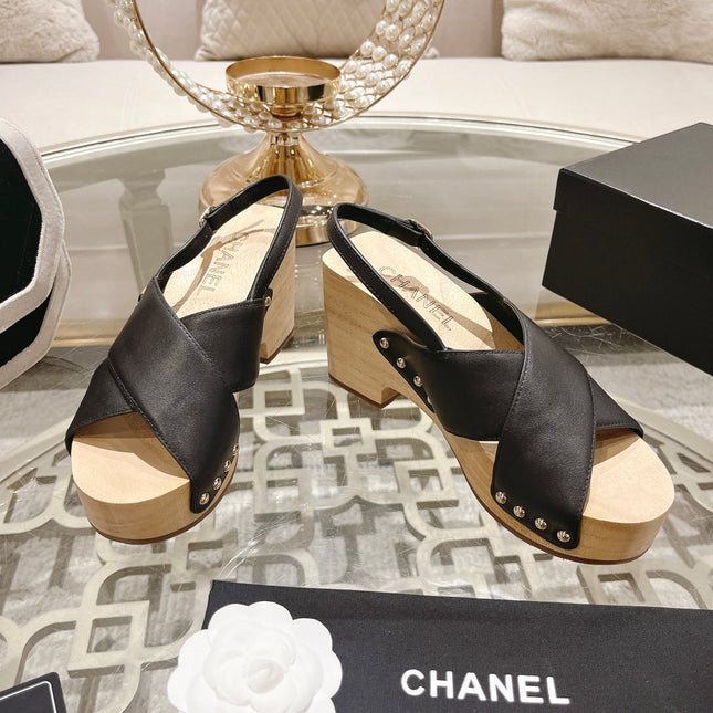 Double CC  Wood Grain Platform Sandals Black Sheepskeen