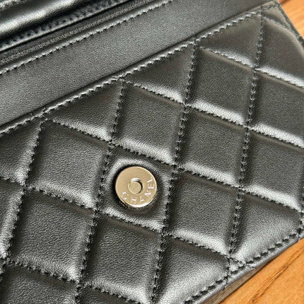 CC WOC ENTRUPY 19 BAG IN BLACK CALFSKIN