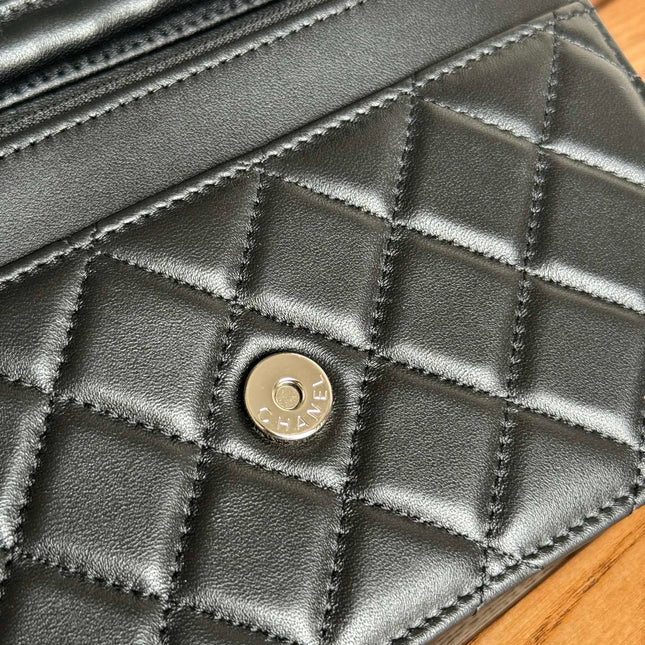 CC WOC ENTRUPY 19 BAG IN BLACK CALFSKIN