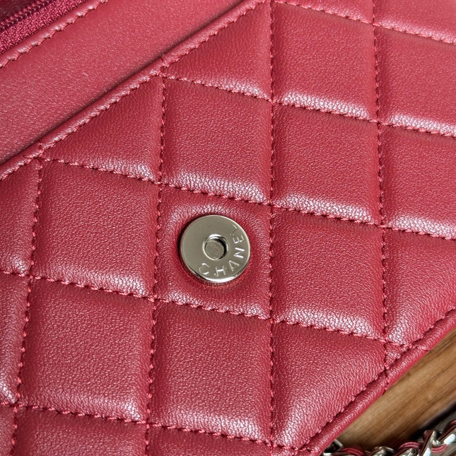CC WOC ENTRUPY 19 BAG IN CHERRY RED CALFSKIN
