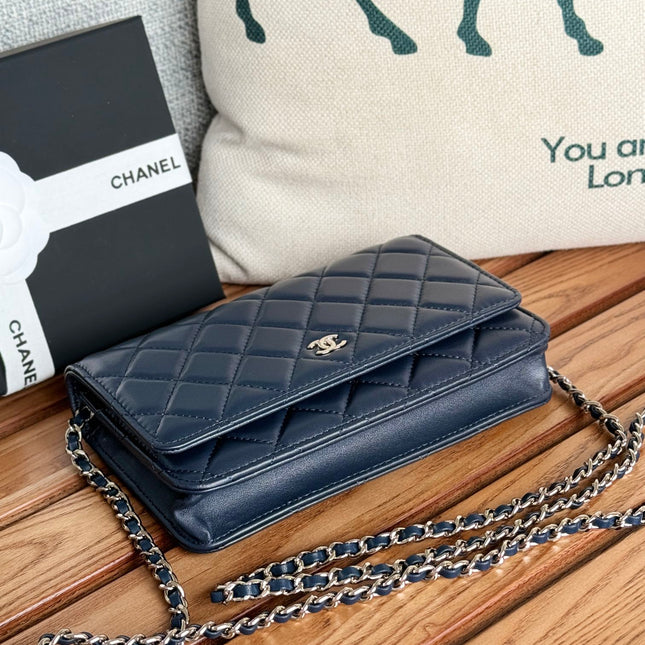 CC WOC ENTRUPY 19 BAG IN INDIGO BLUE CALFSKIN