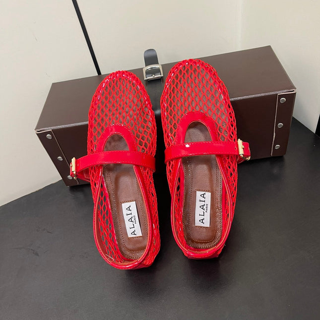 ALAIA BALLET FLATS IN CHERRY RED MESH FISHNET