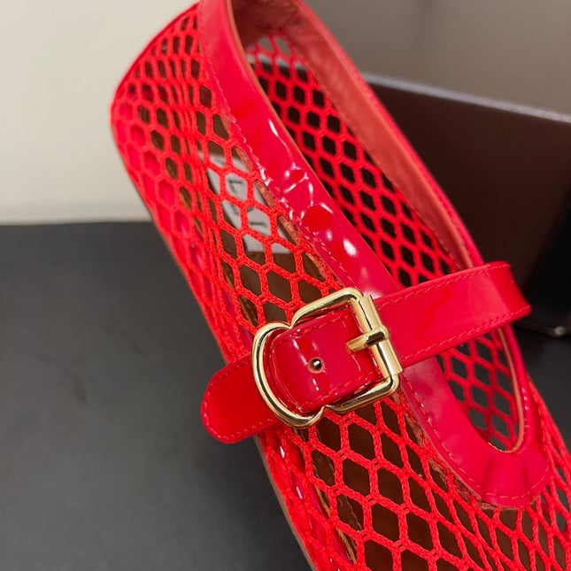 ALAIA BALLET FLATS IN CHERRY RED MESH FISHNET