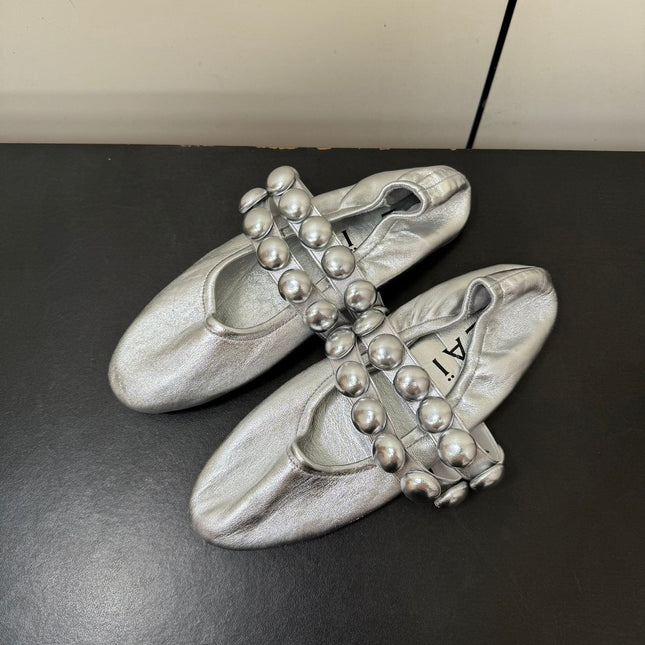 ALAIA SPHERE BALLET FLATS IN SILVER LAMBSKIN