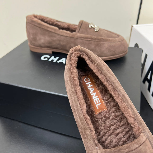 LOAFER IN PENNY BROWN SUEDE AND SOLF FLEECE LINING