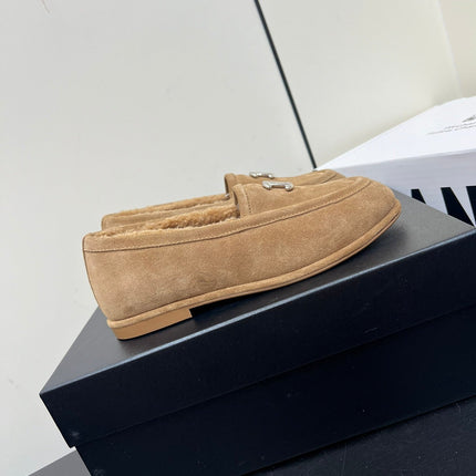 LOAFER IN SEPIA TAN SUEDE AND SOLF FLEECE LINING