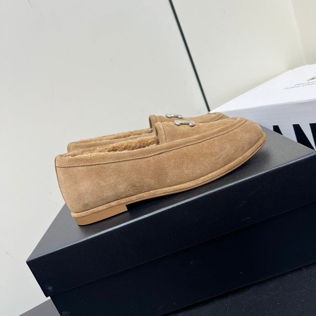 LOAFER IN SEPIA TAN SUEDE AND SOLF FLEECE LINING