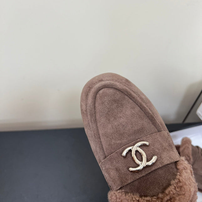 LOAFERS MULE IN MEDIUM BROWN SUEDE AND FLEECE LINING