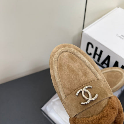 LOAFERS MULE IN PEANUT BROWN SUEDE AND FLEECE LINING