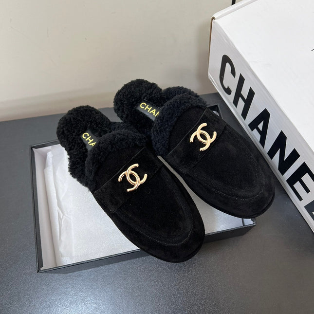 LOAFERS MULE IN BLACK SUEDE AND FLEECE LINING