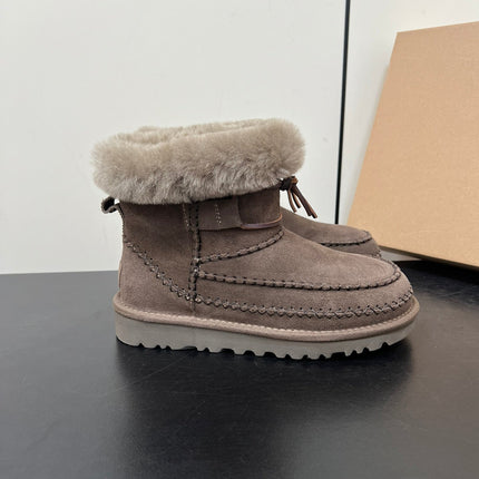 CLASSIC MINI ALPINE IN CEDAR BROWN SUEDE AND FLEECE