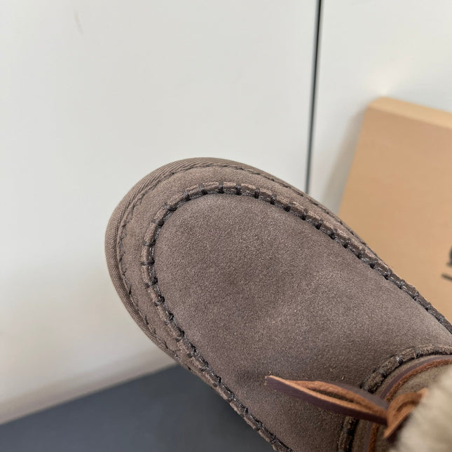 CLASSIC MINI ALPINE IN CEDAR BROWN SUEDE AND FLEECE