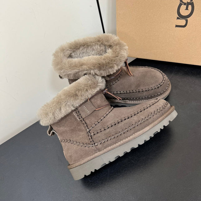 CLASSIC MINI ALPINE IN CEDAR BROWN SUEDE AND FLEECE