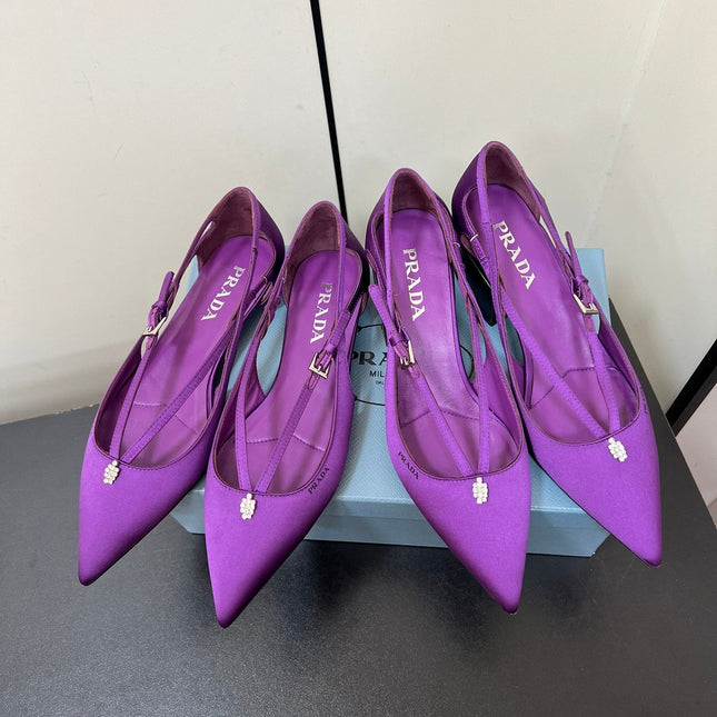 CUT-OUT PUMPS WITH BEAD BUCKLE IN VIOLET SATIN