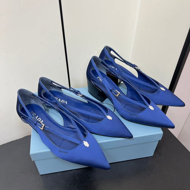 CUT-OUT PUMPS WITH BEAD BUCKLE IN NAVY BLUE SATIN