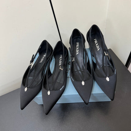 CUT-OUT BALLERINA FLAT IN BLACK SATIN ATTACHED BEAD BUCKLE