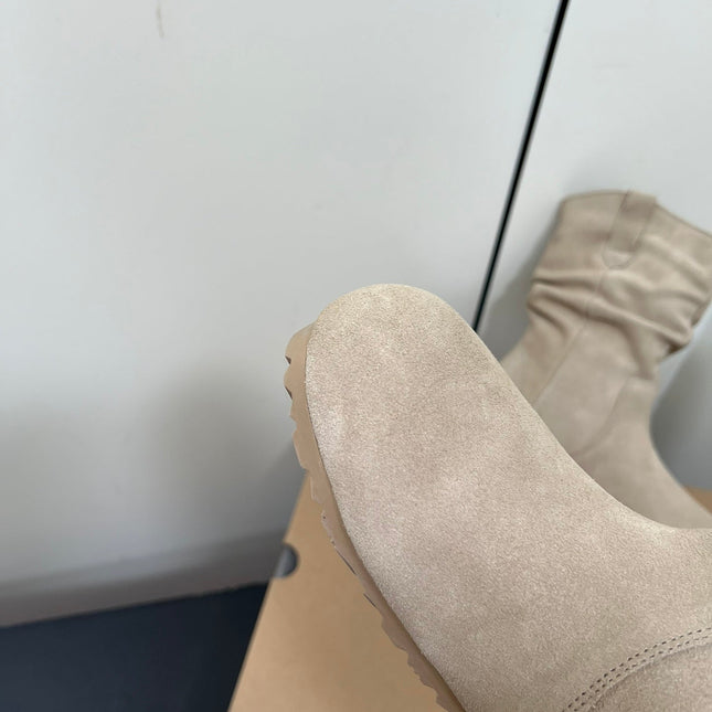 STACKED WRINKLE SHORT BOOTS IN KHAKI BROWN SUEDE