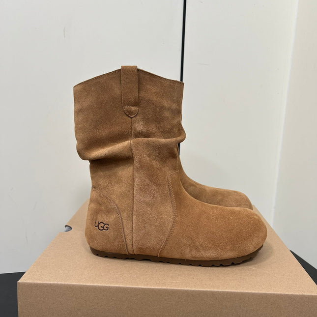 STACKED WRINKLE SHORT BOOTS IN CIDER BROWN SUEDE