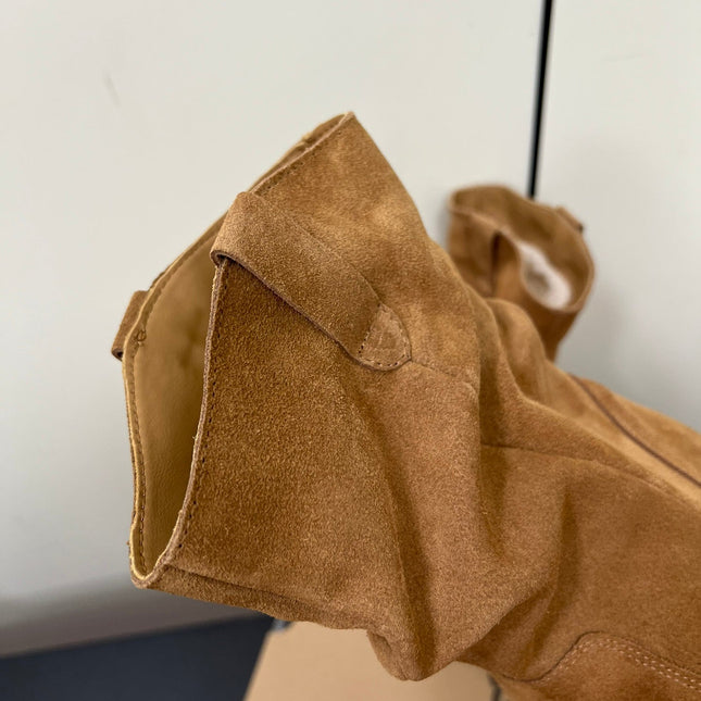 STACKED WRINKLE SHORT BOOTS IN CIDER BROWN SUEDE
