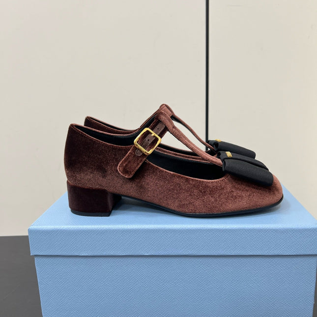 BOW MARY JANE PUMPS WITH T-STRAP IN UMBER BROWN VELVET
