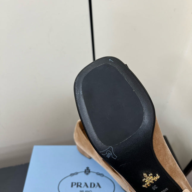 BOW MARY JANE PUMPS WITH T-STRAP IN PECAN PIE VELVET