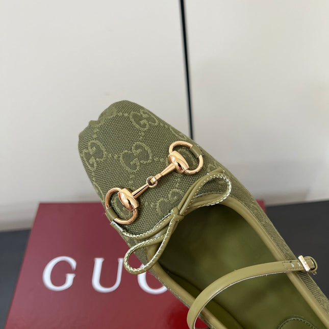 GG MARY JANE 25S IN MOSS GREEN CANVAS WITH GOLD HARDWARE