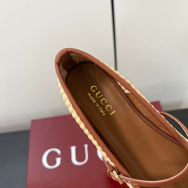 GG MARY JANE 25S IN NATURAL STRAW WITH GOLD HARDWARE