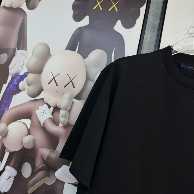 LV BLACK COTTON T-SHIRT YELLOW LOGO 238915