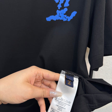 LV BLACK COTTON T-SHIRT BLUE STYLIZED LOGO 238916