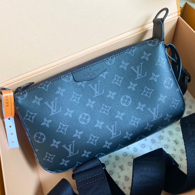POCHETTE ACCESSOIRE XL 28 IN BLACK MONOGRAM ECLIPSE CANVAS
