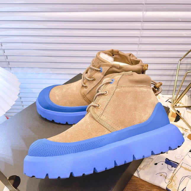 GENDER NEUMEL HIGH WEATHER HYBRID IN PEANUT BROWN SUEDE AND COBALT BLUE CALFSKIN