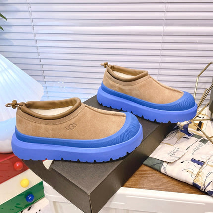 TASMAN WEATHER HYBRID IN PEANUT BROWN SUEDE AND COBALT BLUE CALFSKIN