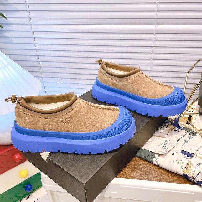 TASMAN WEATHER HYBRID IN PEANUT BROWN SUEDE AND COBALT BLUE CALFSKIN