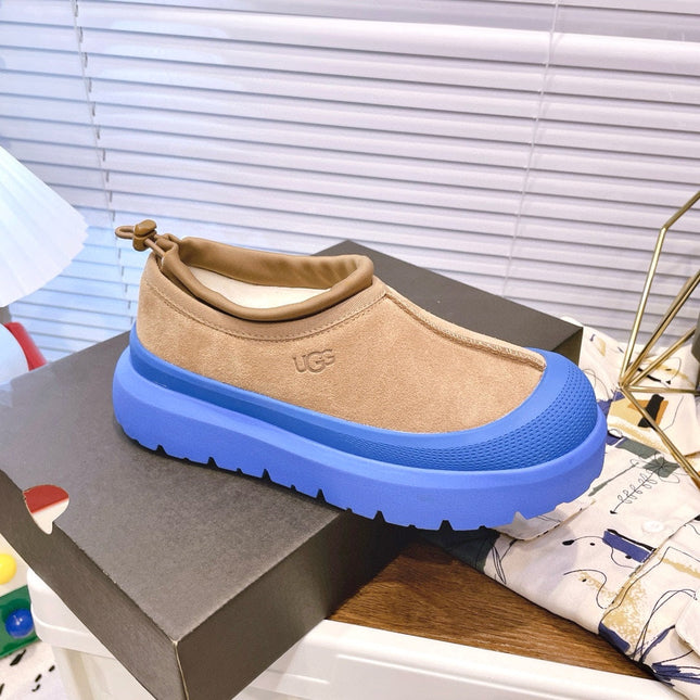 TASMAN WEATHER HYBRID IN PEANUT BROWN SUEDE AND COBALT BLUE CALFSKIN