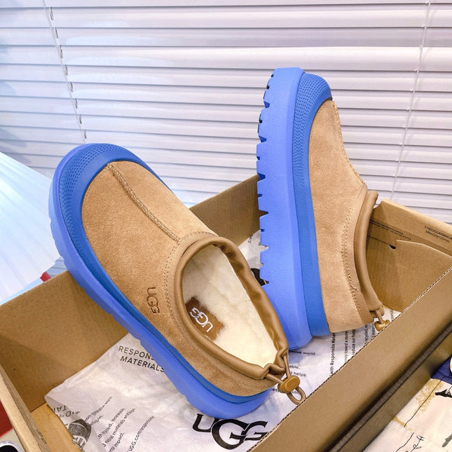 TASMAN WEATHER HYBRID IN PEANUT BROWN SUEDE AND COBALT BLUE CALFSKIN