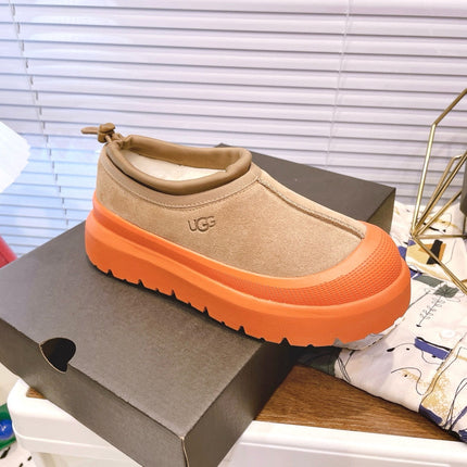 TASMAN WEATHER HYBRID IN PEANUT BROWN SUEDE AND FIRE ORANGE CALFSKIN