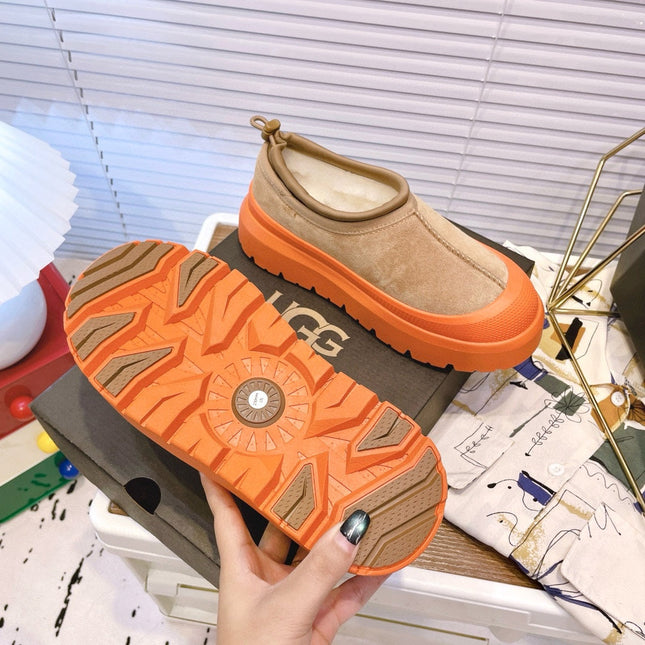 TASMAN WEATHER HYBRID IN PEANUT BROWN SUEDE AND FIRE ORANGE CALFSKIN