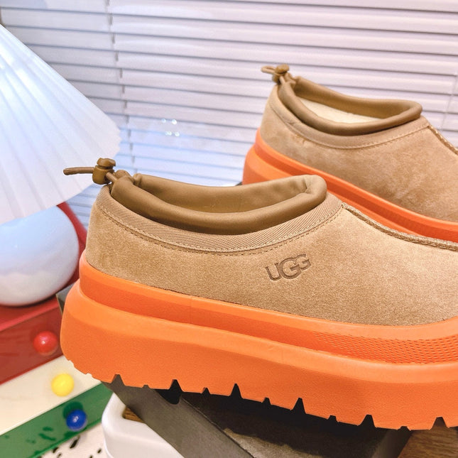 TASMAN WEATHER HYBRID IN PEANUT BROWN SUEDE AND FIRE ORANGE CALFSKIN