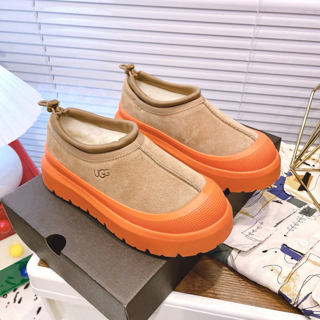 TASMAN WEATHER HYBRID IN PEANUT BROWN SUEDE AND FIRE ORANGE CALFSKIN