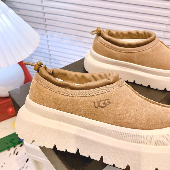 TASMAN WEATHER HYBRID IN PEANUT BROWN SUEDE AND WHITE CALFSKIN