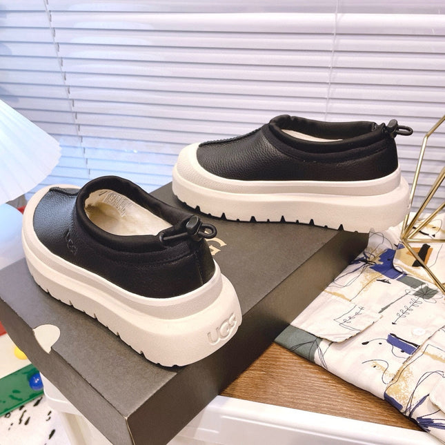 TASMAN WEATHER HYBRID IN BLACK MIX WHITE PEPPER CALFSKIN