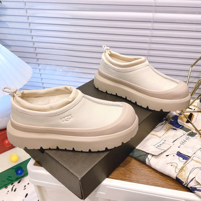 TASMAN WEATHER HYBRID IN BIRCH MIX WHITE PEPPER CALFSKIN