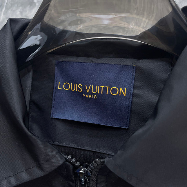LV BLACK JACKET 239556