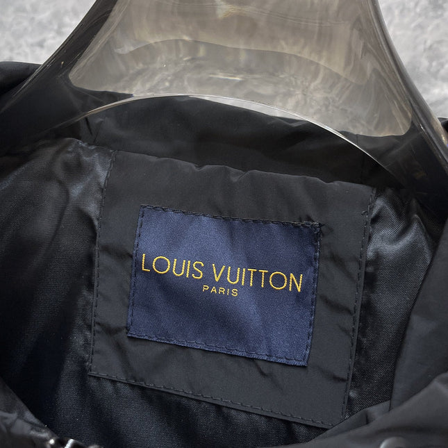 LV BLACK MONOGRAM JACKET 239558